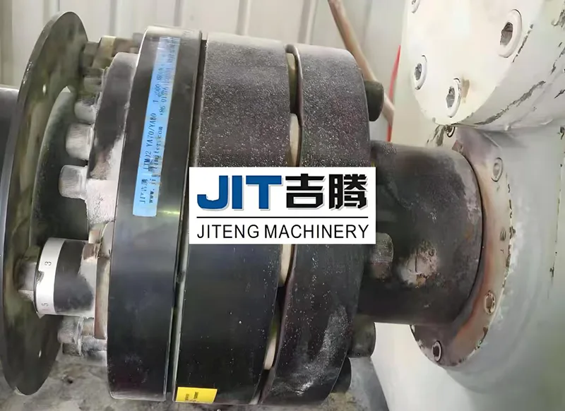 Verbindungsteil für das Getriebe des Extruders